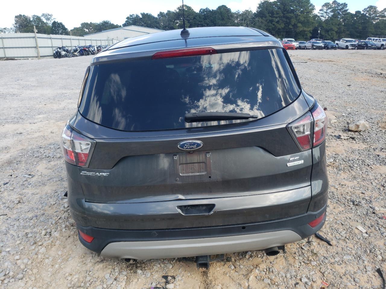 2017 Ford Escape Se - Фото 6