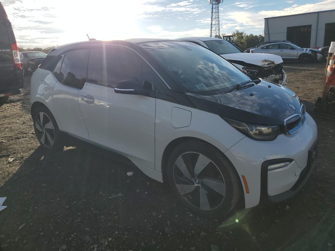 2018 BMW I3 W/Range Extender - Фото 4