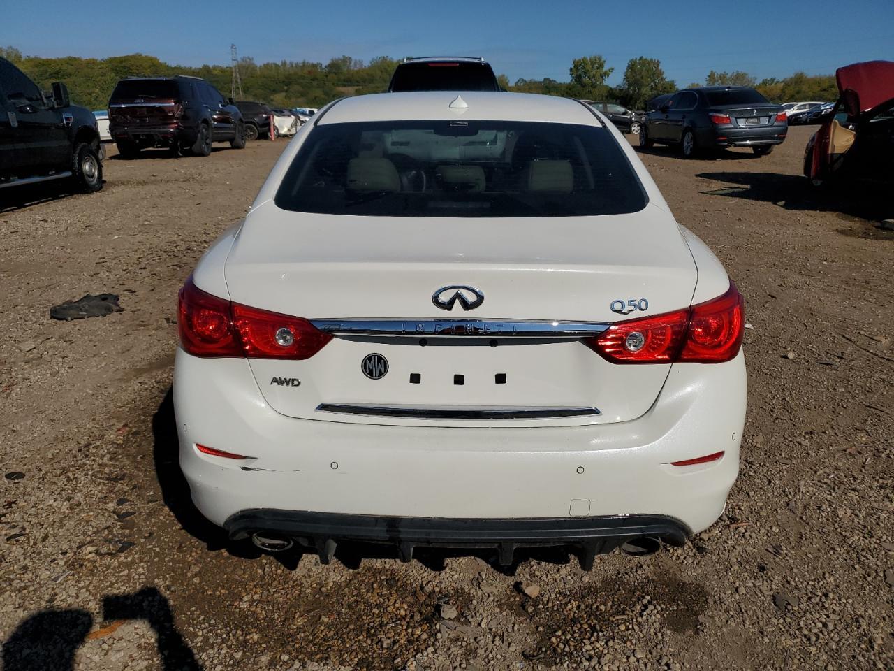 2016 Infiniti Q50 Hybrid - Фото 6