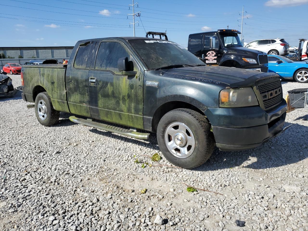 2004 Ford F-150 - Image 4