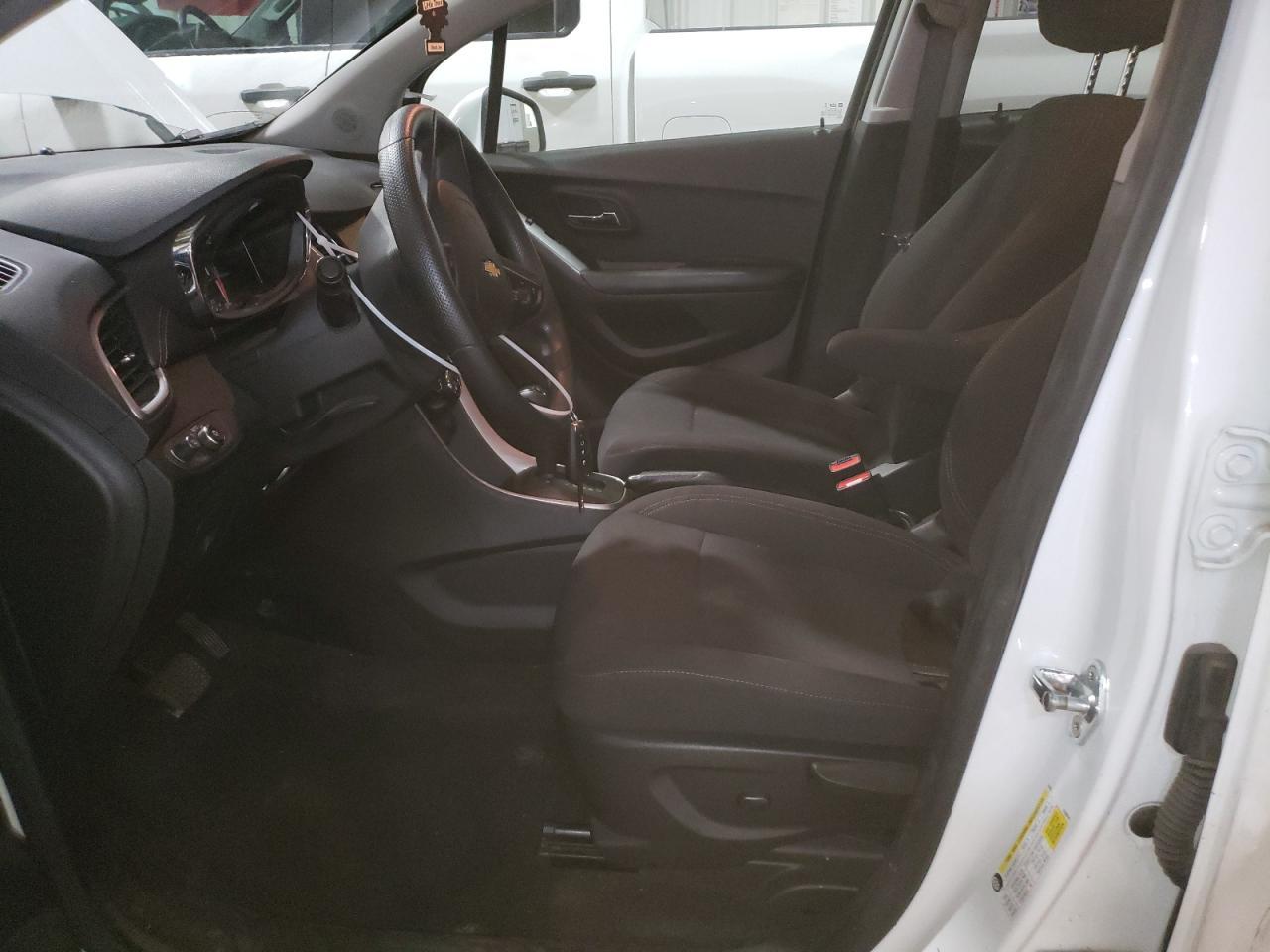 2022 Chevrolet Trax Ls - Фото 7