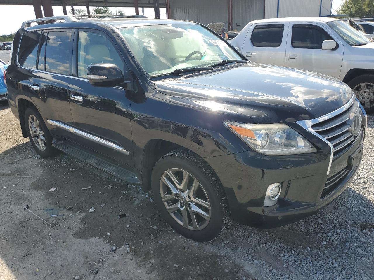 2014 Lexus Lx 570 - Image 4