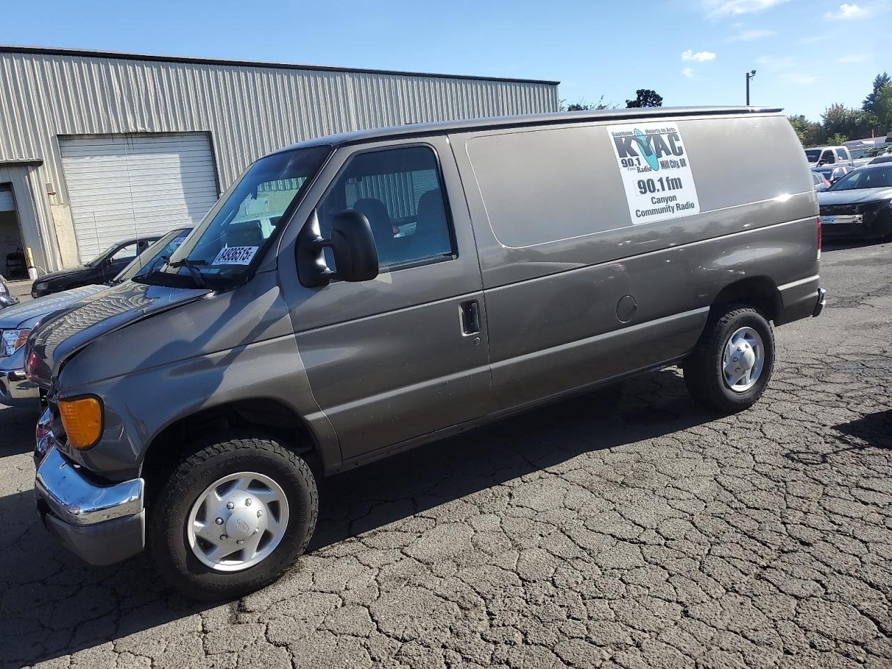 2003 Ford Econoline E350 Super Duty Van