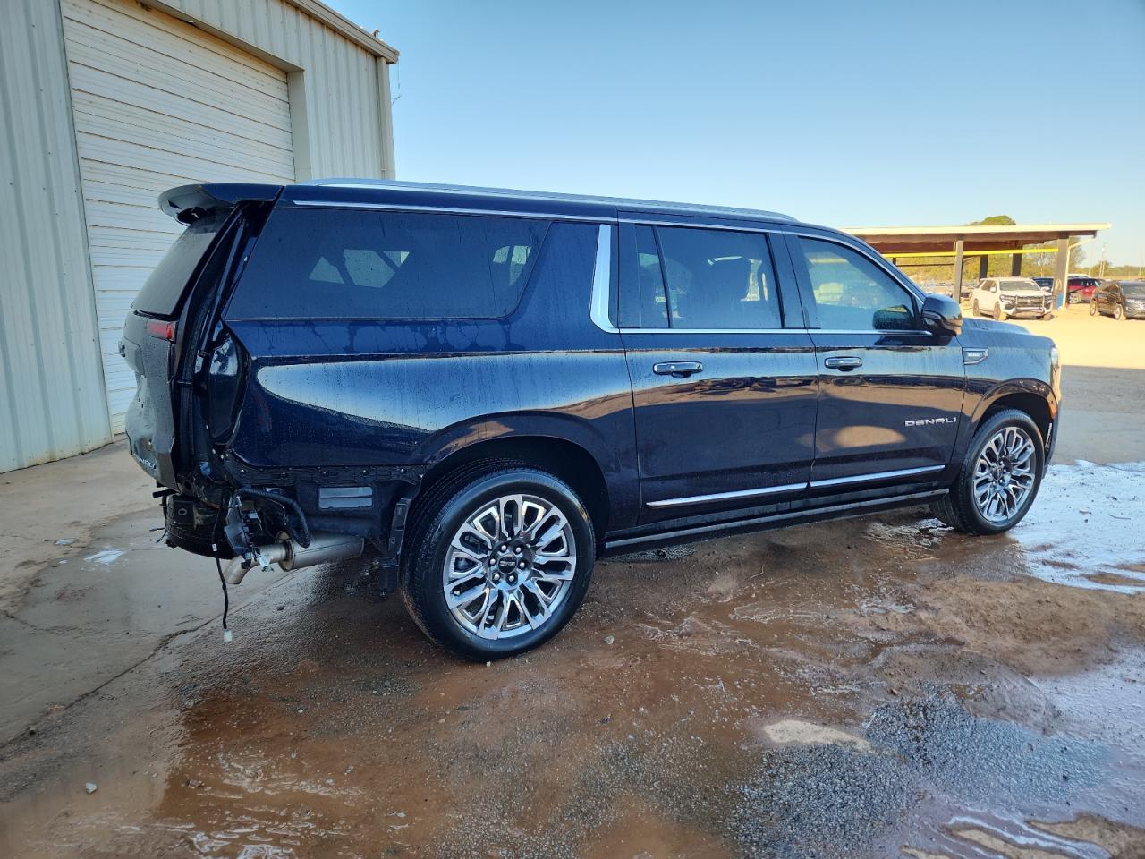 2024 GMC Yukon Xl Denali Ultimate - Фото 3
