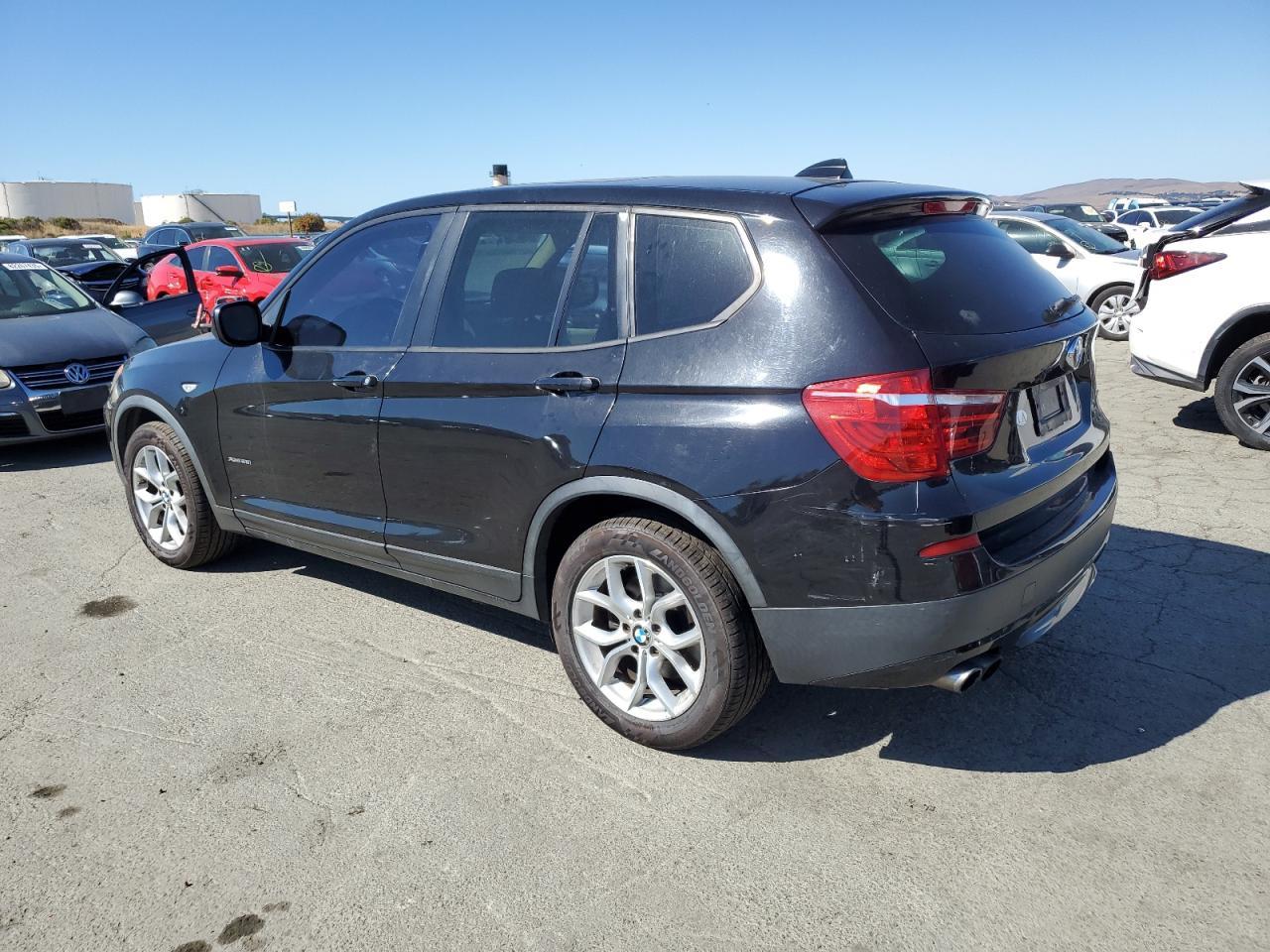 2013 BMW X3 xDrive28I - Фото 2