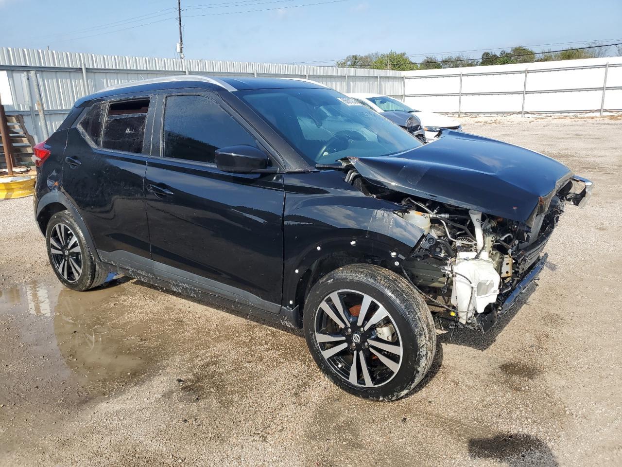 2019 Nissan Kicks S - Фото 4