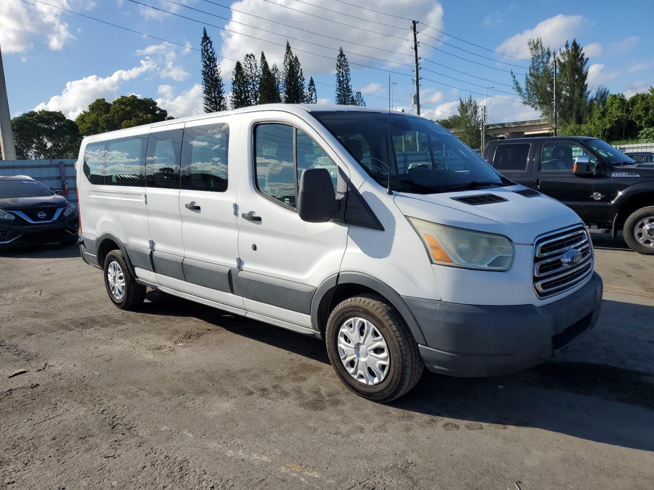 2015 Ford Transit T-350 - Image 4
