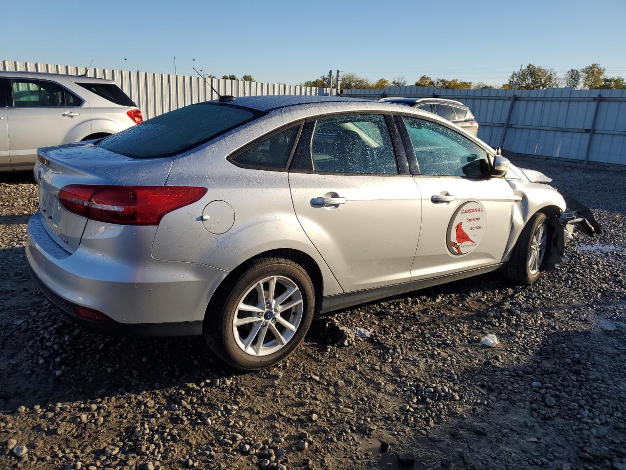 2017 Ford Focus Se - Image 3