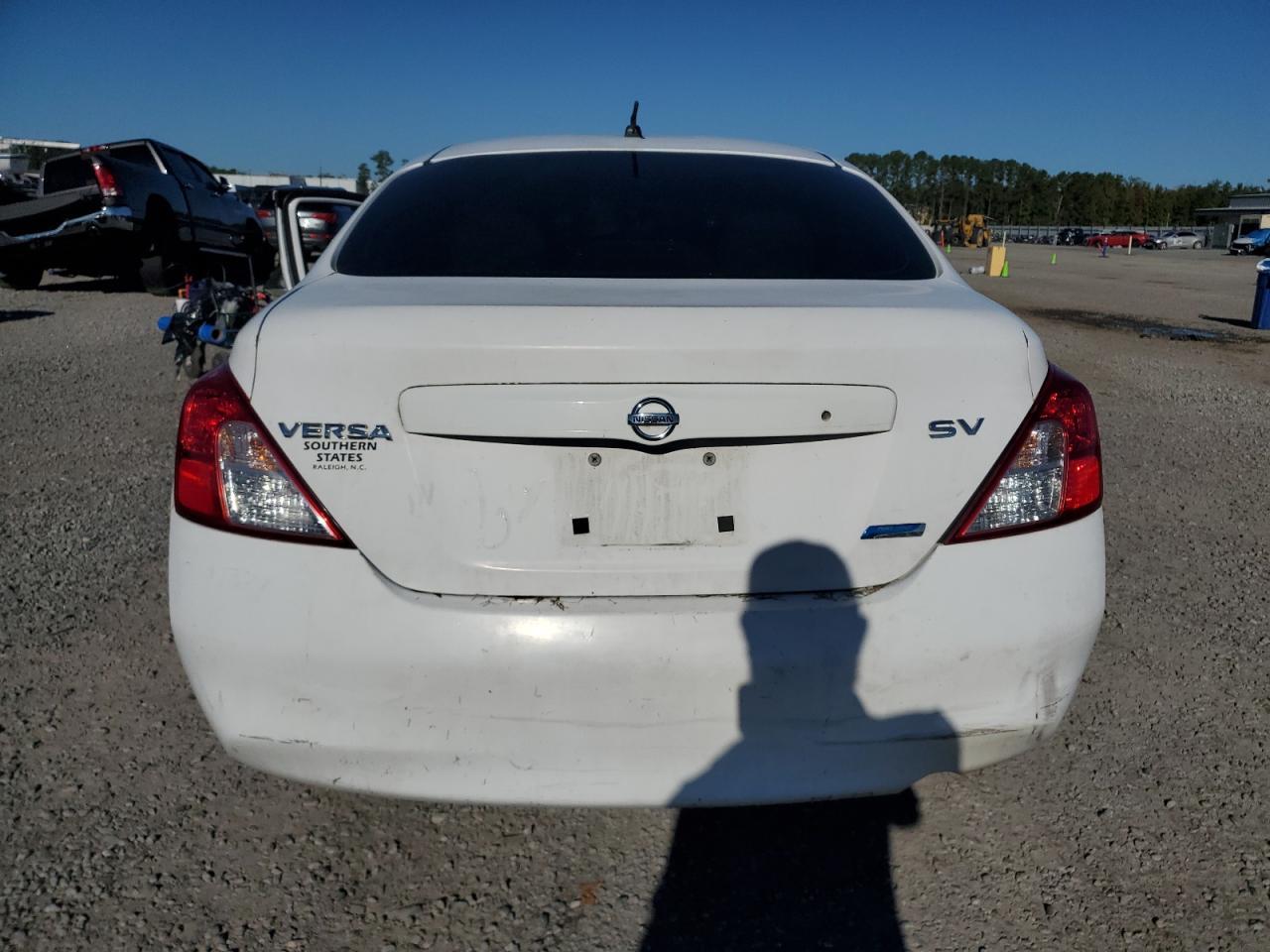 2012 Nissan Sentra - Image 6