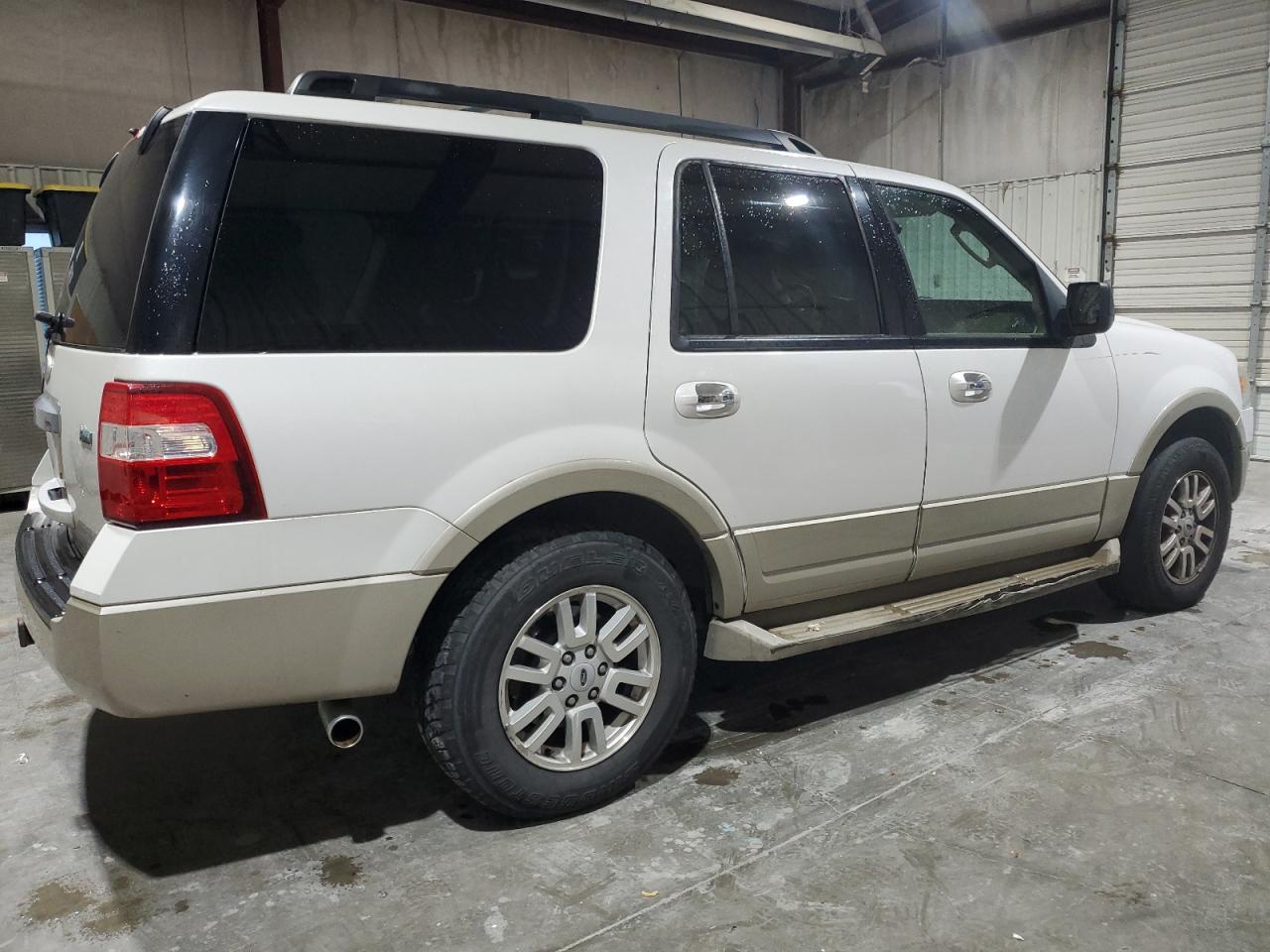 2010 Ford Expedition Eddie Bauer - Image 3