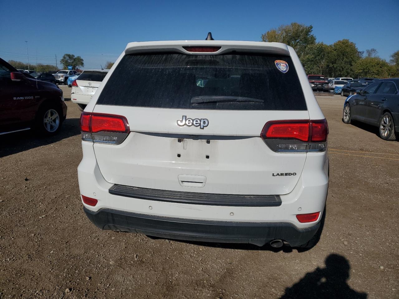 2022 Jeep Grand Cherokee Laredo E - Фото 6