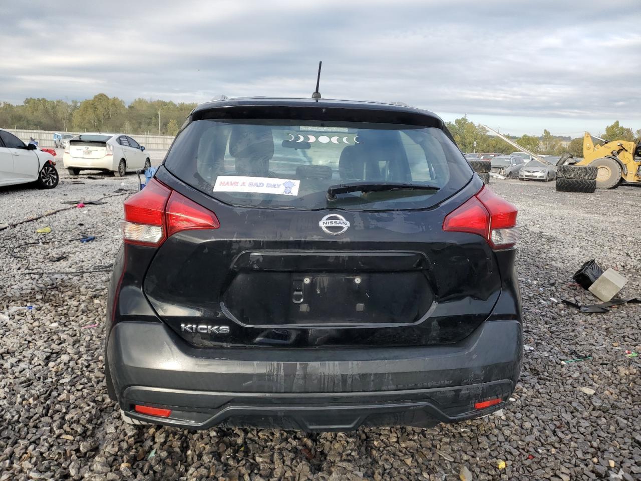 2018 Nissan Kicks S - Image 6
