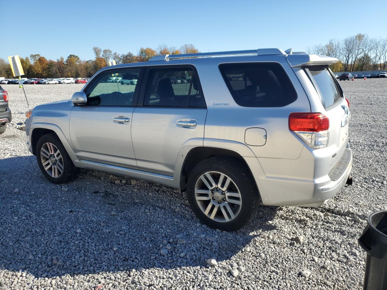 2010 Toyota 4Runner Sr5 - Image 2