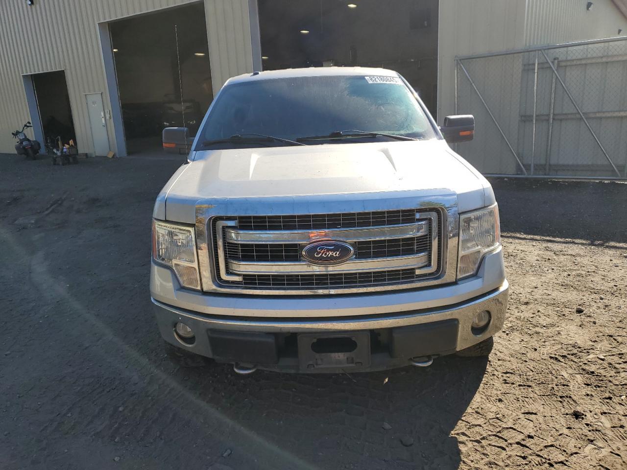 2014 Ford F150 Super Cab - Фото 5