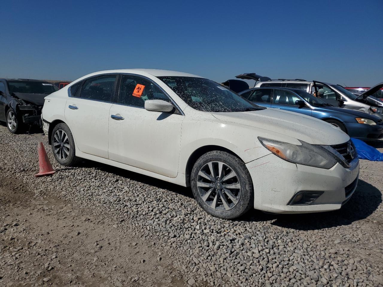 2018 Nissan Altima 2.5 - Image 4