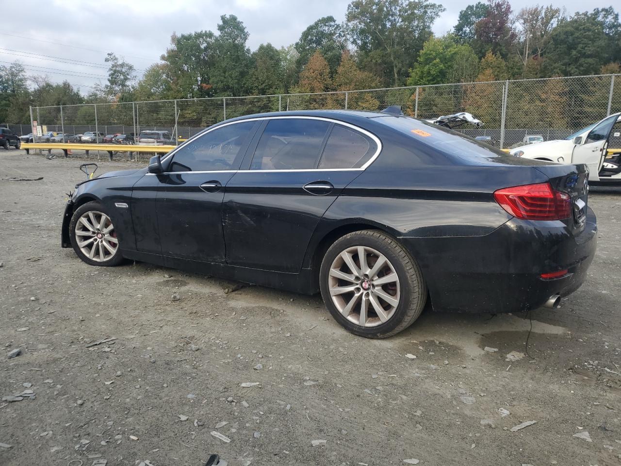 2016 BMW 535 Xi - Фото 2