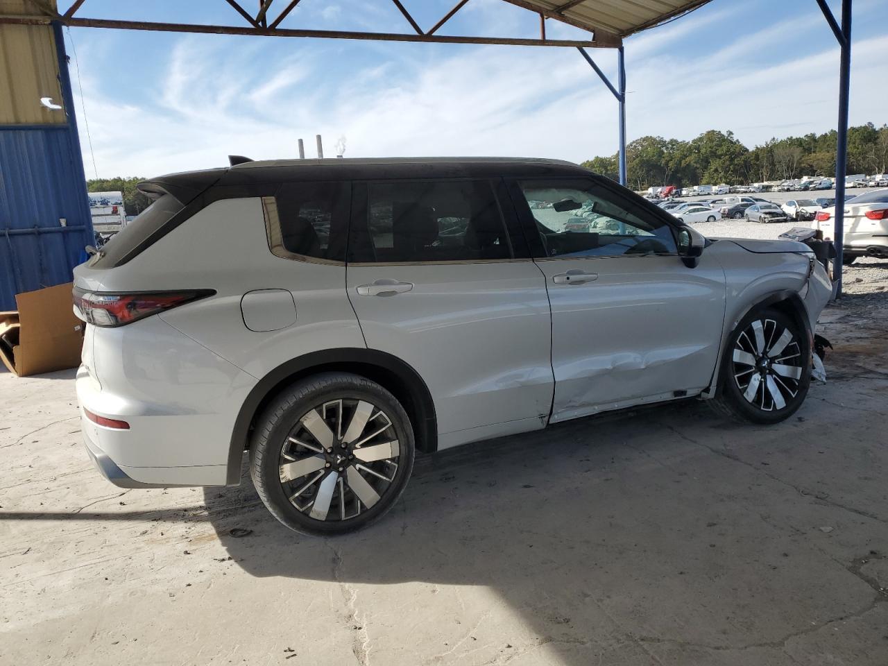 2025 Mitsubishi Outlander Sel - Фото 3