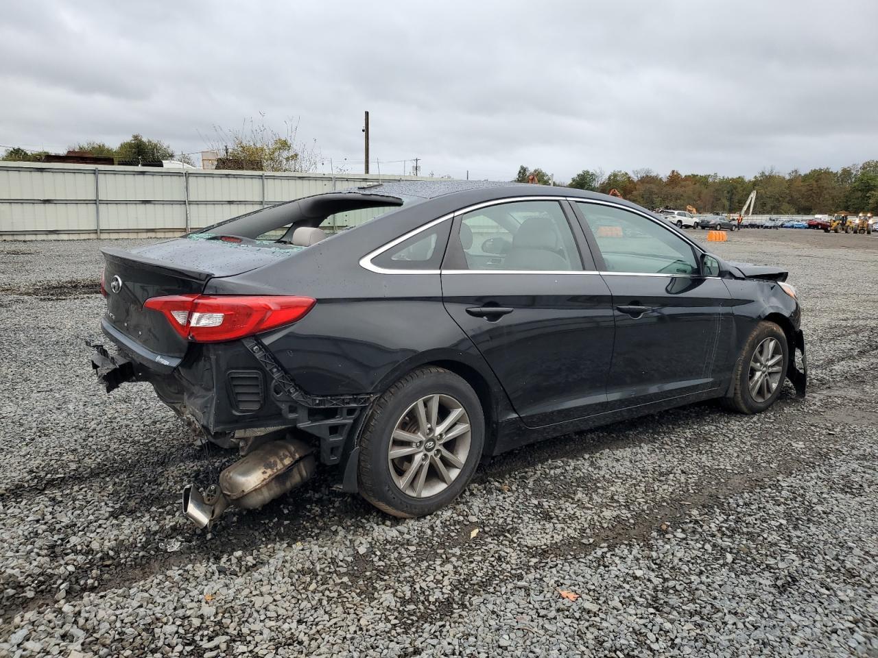 2015 Hyundai Sonata Se - Image 3
