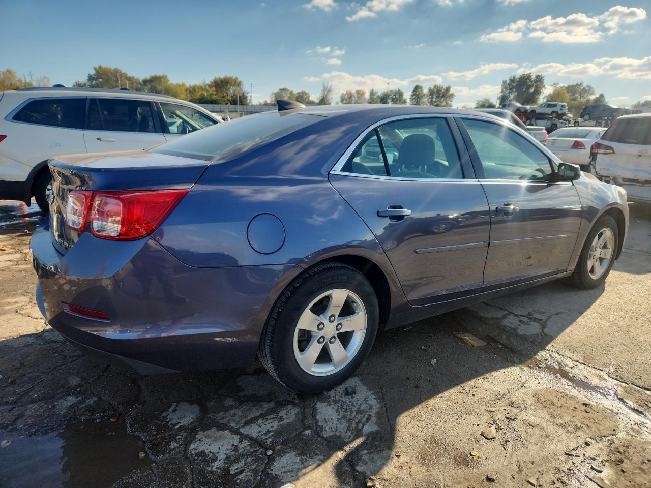 2015 Chevrolet Malibu Ls - Image 3