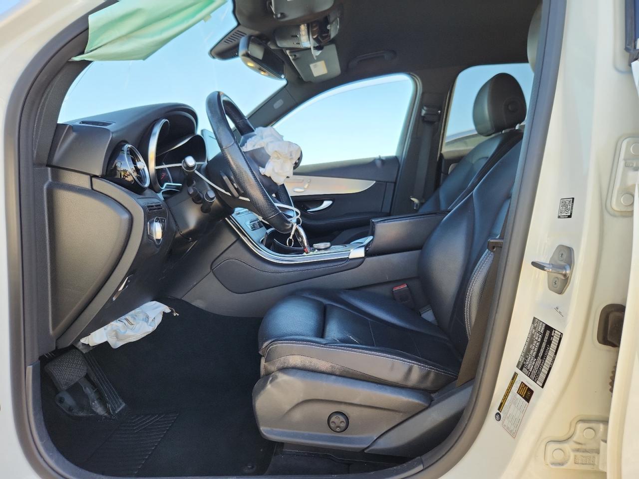 2019 Mercedes-Benz Glc 300 4Matic - Image 7