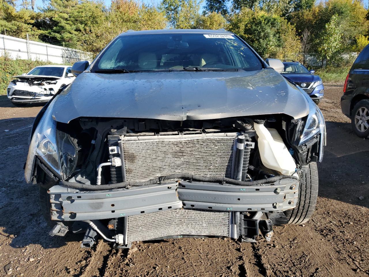 2019 Cadillac Xt5 - Image 5