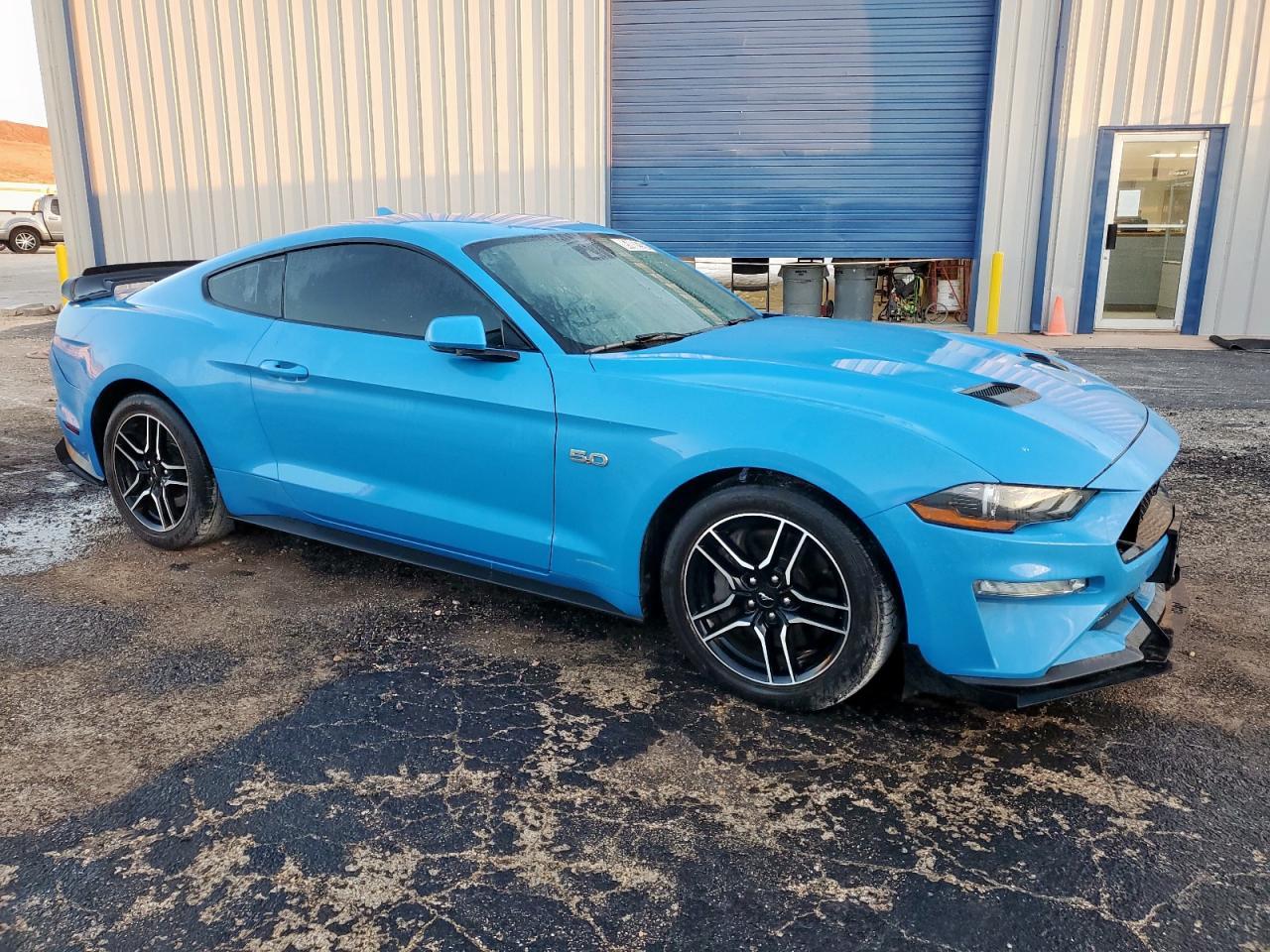 2023 Ford Mustang Gt - Фото 4