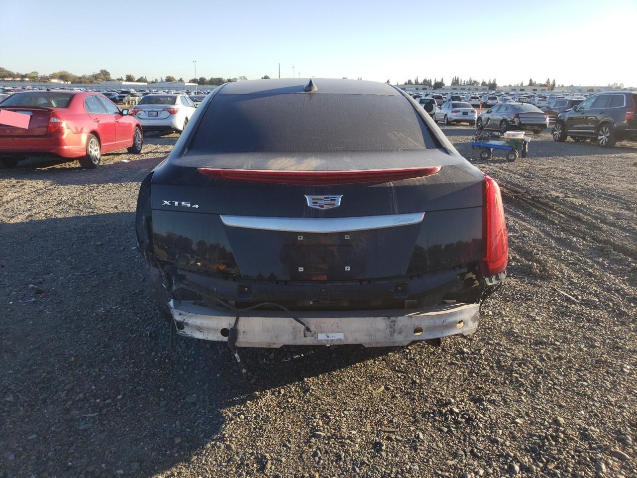 2016 Cadillac Xts Luxury Collection - Image 6