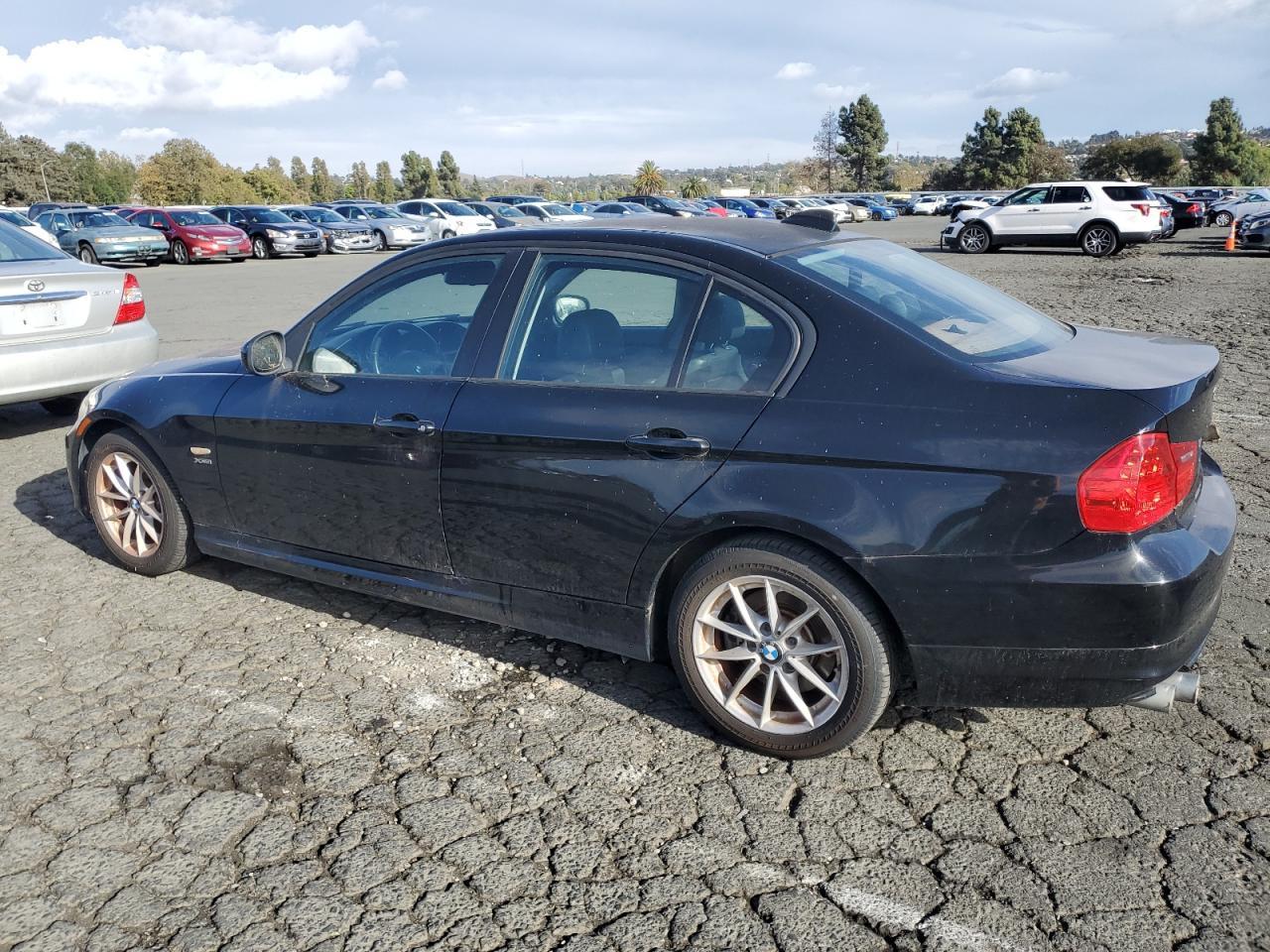 2010 BMW 328 Xi Sulev - Фото 2