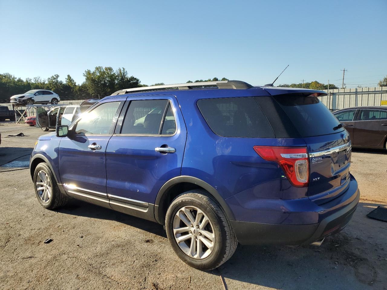 2013 Ford Explorer Xlt - Image 2