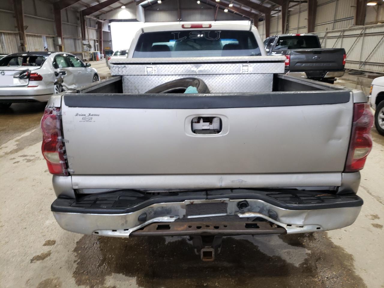 2003 Chevrolet Silverado C1500 - Фото 6