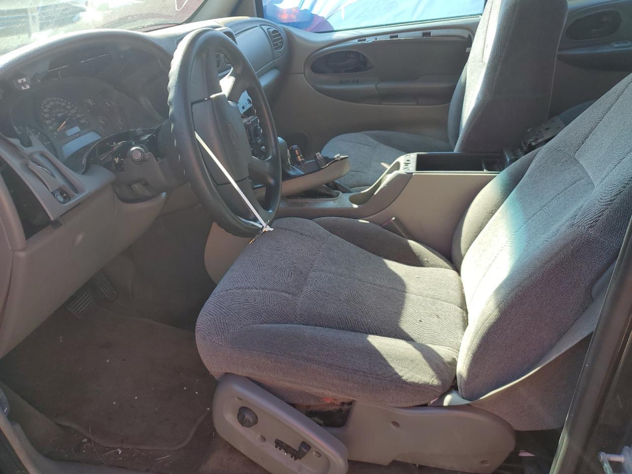 2004 Chevrolet Trailblazer Ls - Image 7