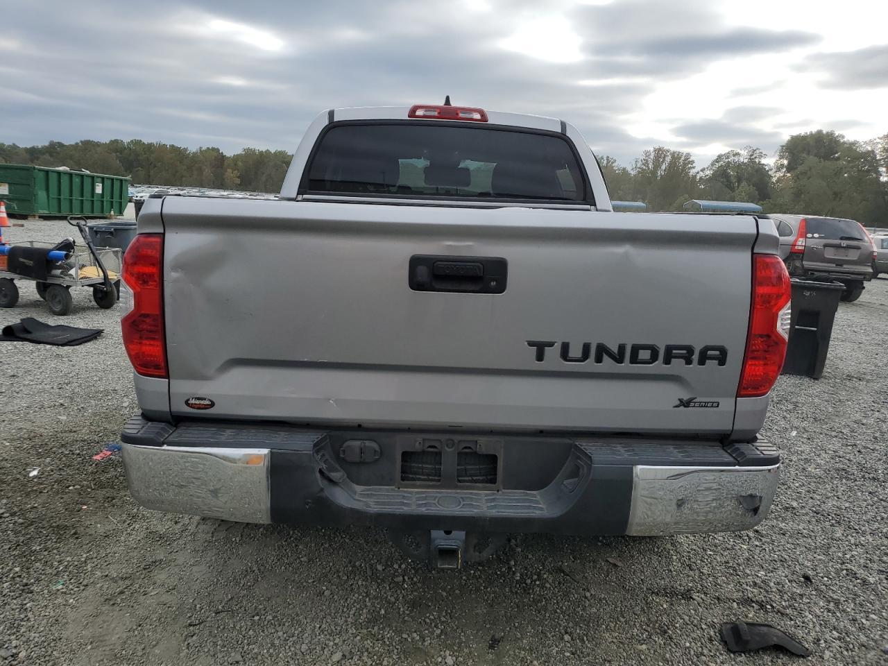 2020 Toyota Tundra Crewmax Sr5 - Фото 6
