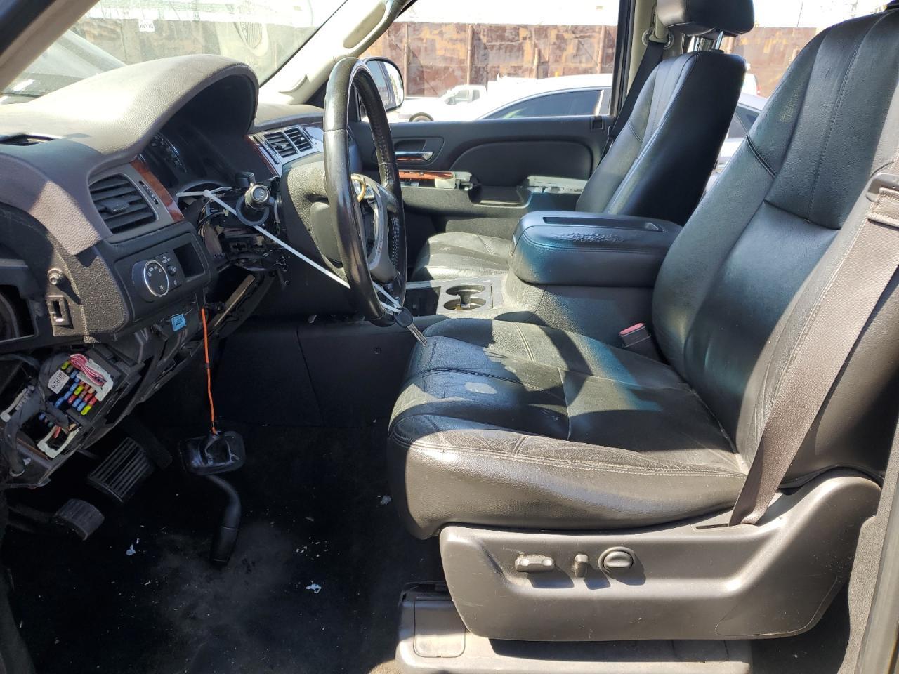 2013 Chevrolet Suburban C1500 Lt - Фото 7