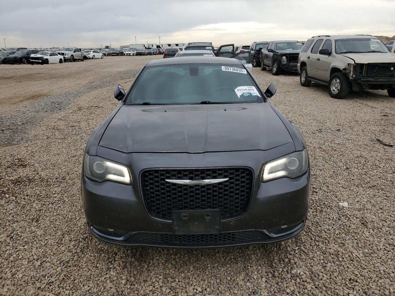 2017 Chrysler 300 S - Фото 5