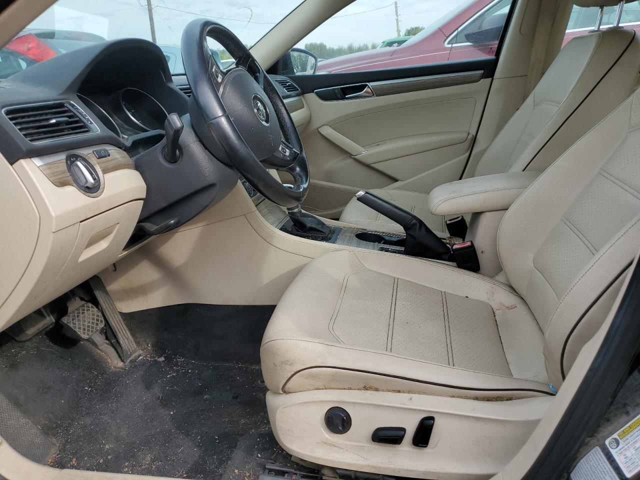 2016 Volkswagen Passat Se - Фото 7