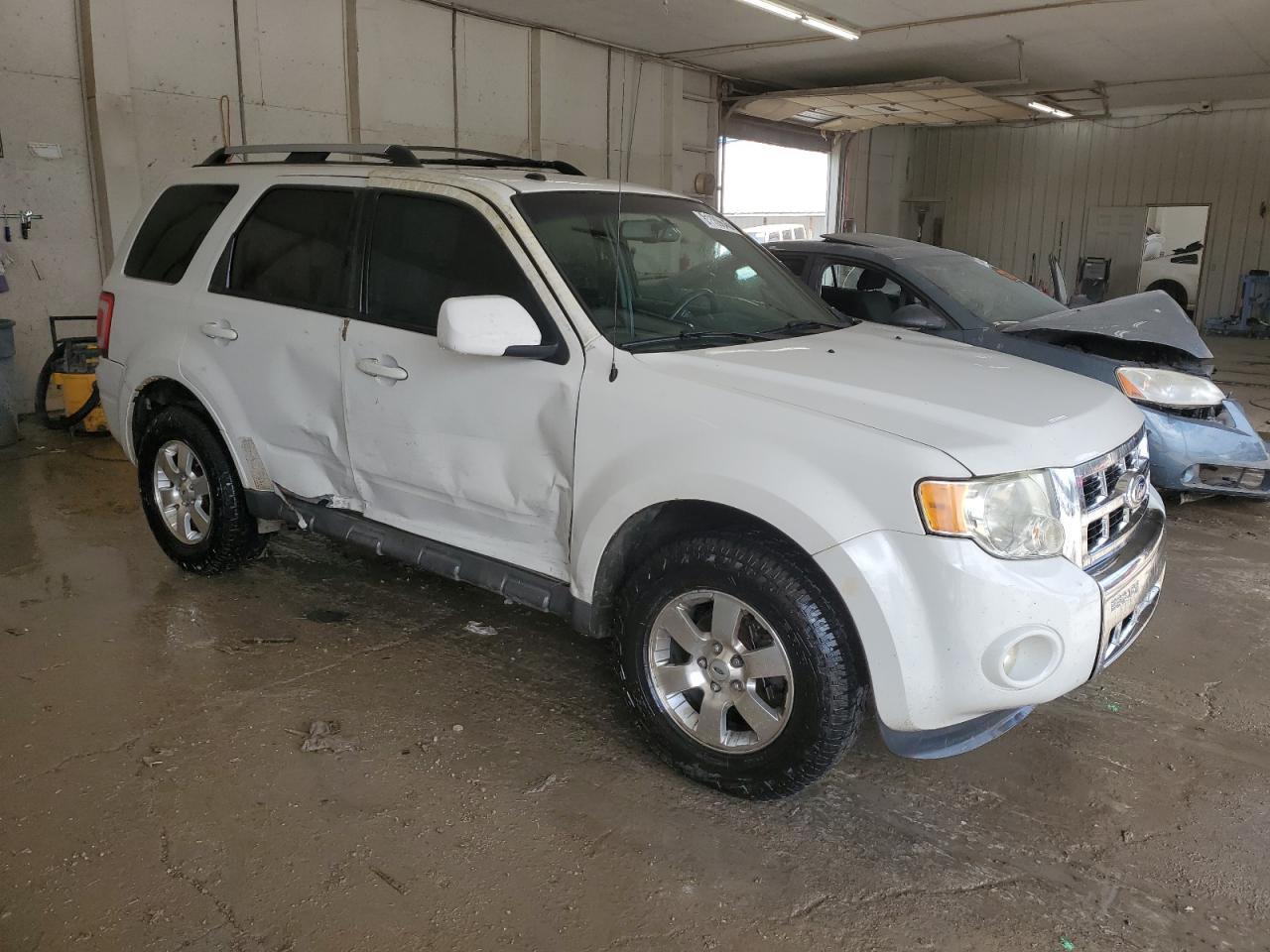 2011 Ford Escape Limited - Фото 4