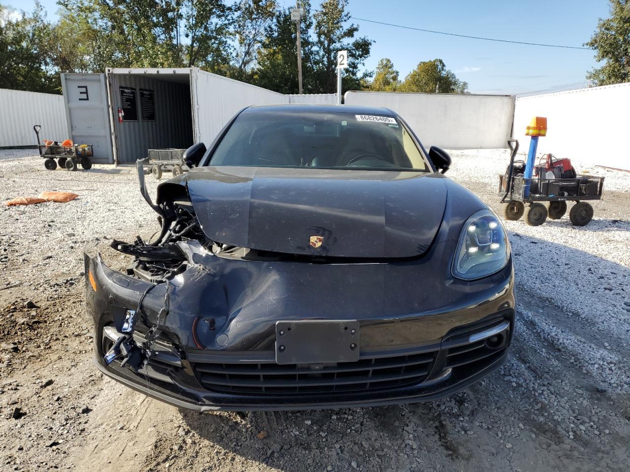 2018 Porsche Panamera 4 E-Hybrid - Фото 5