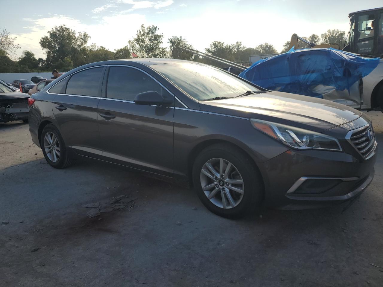 2016 Hyundai Sonata Se - Фото 4