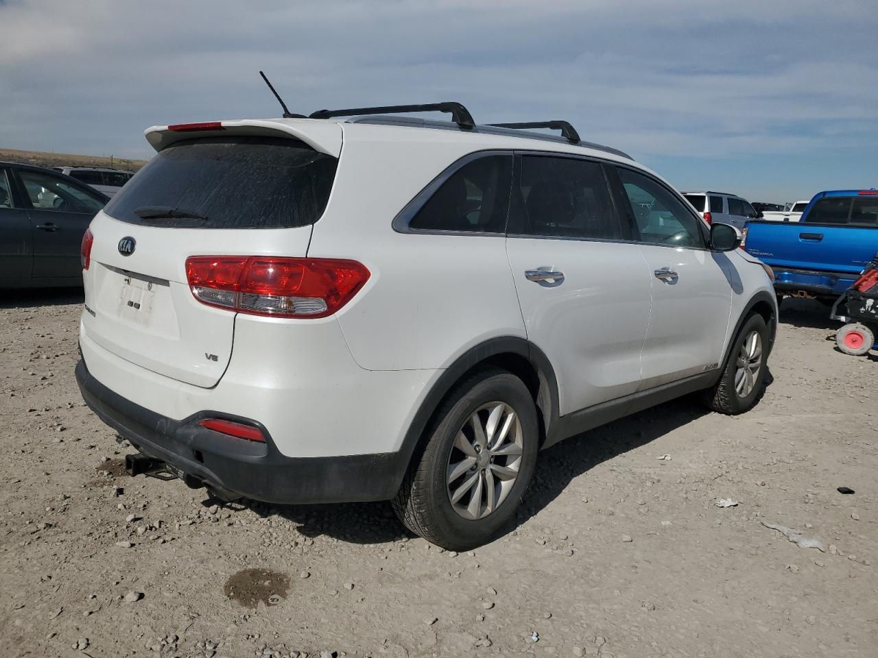 2017 Kia Sorento Lx - Image 3