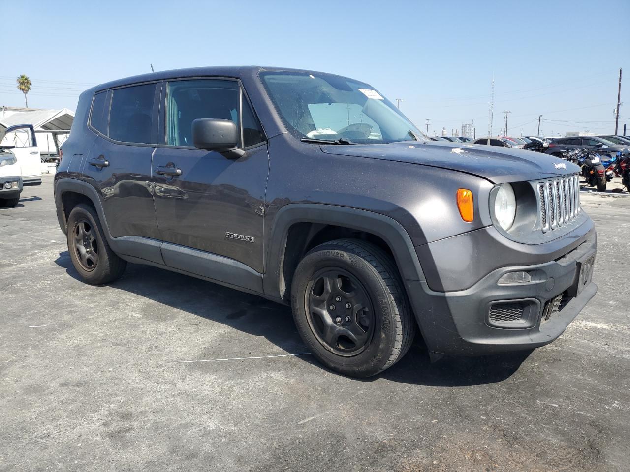 2016 Jeep Renegade Sport - Фото 4