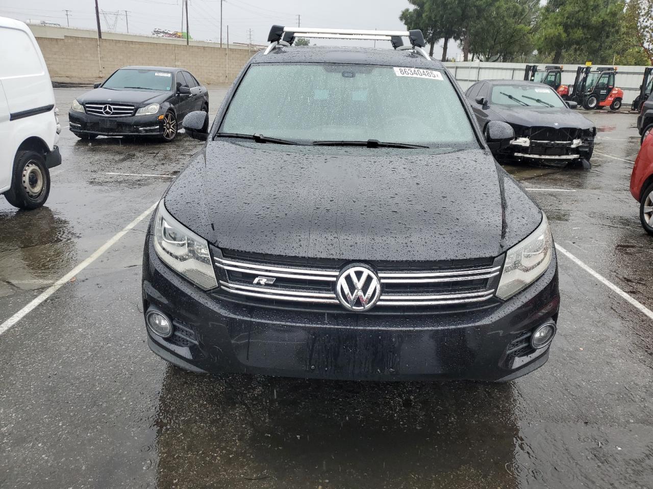 2014 Volkswagen Tiguan S - Image 5
