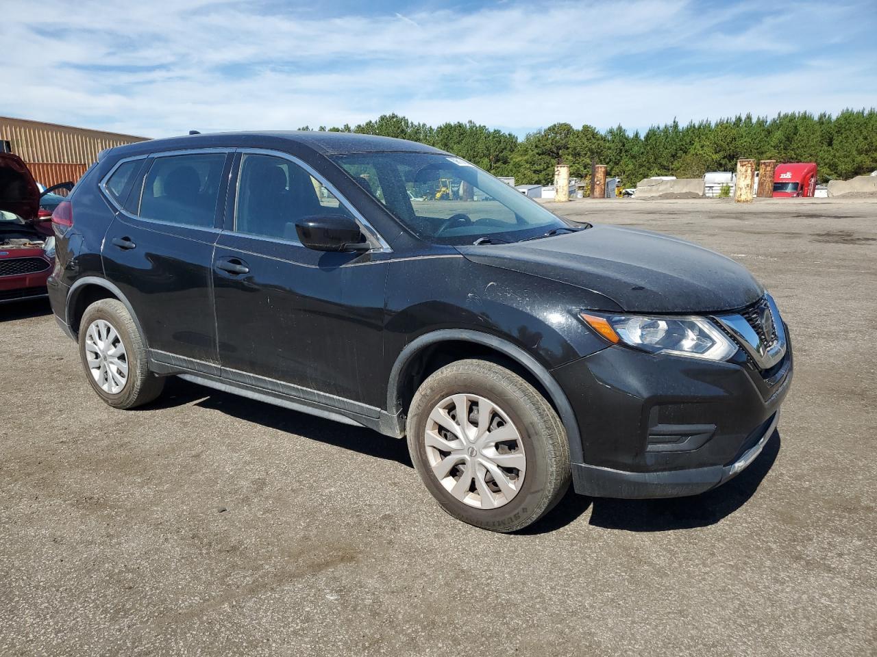 2018 Nissan Rogue S - Image 4