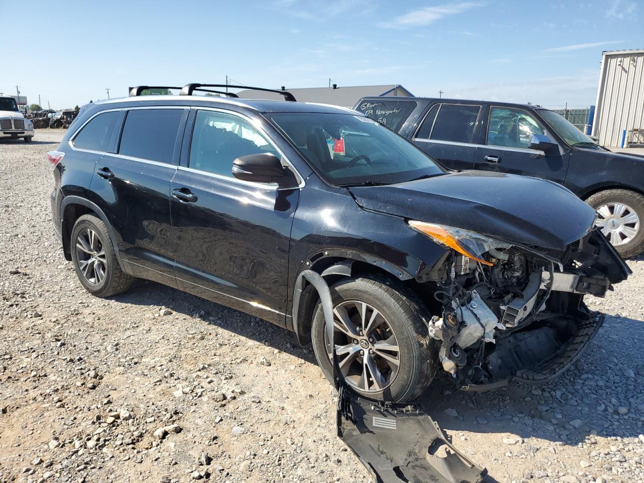 2016 Toyota Highlander Xle - Фото 4