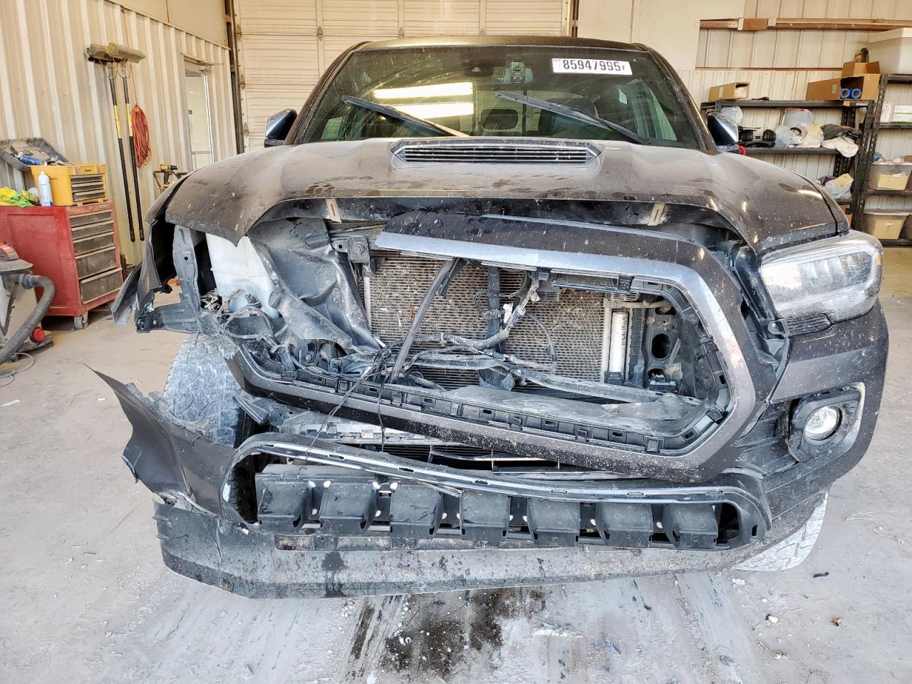 2023 Toyota Tacoma Double Cab - Image 5