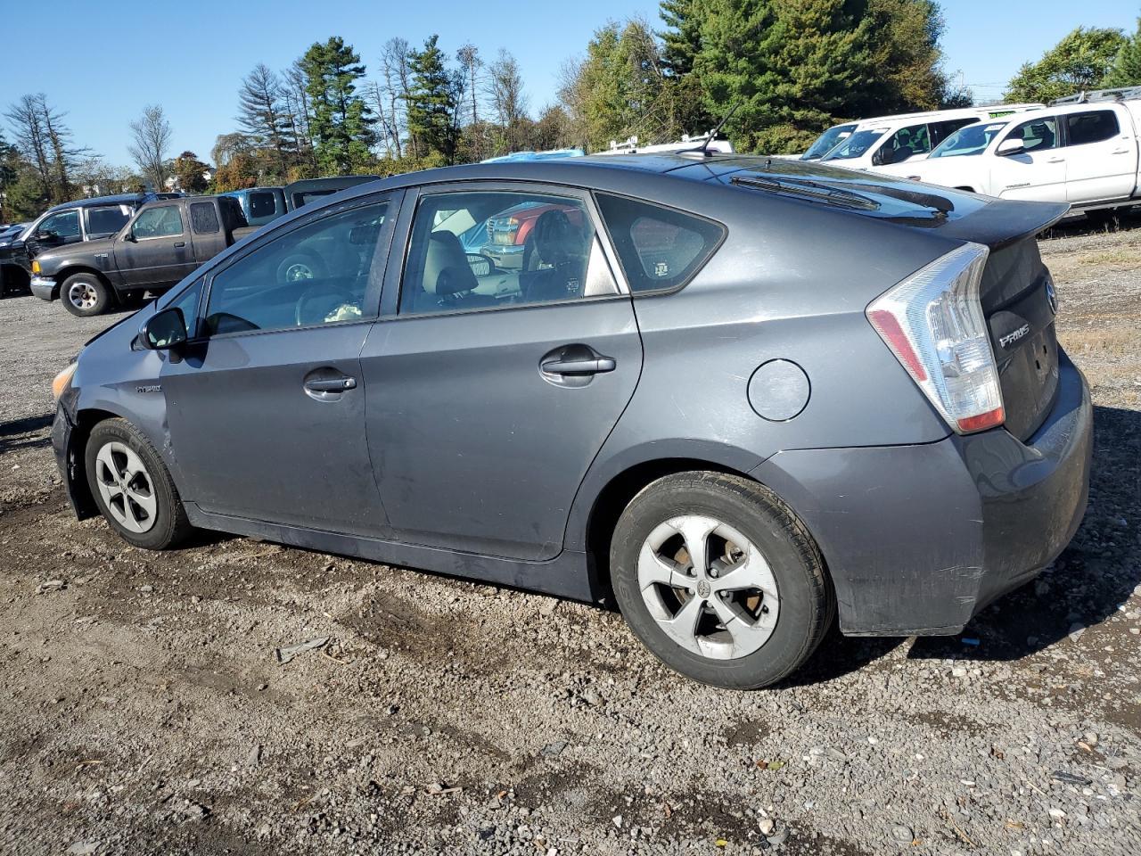2010 Toyota Prius - Фото 2