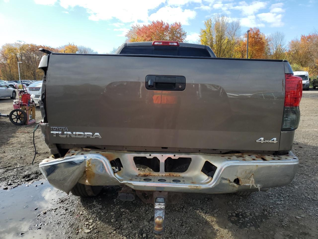 2013 Toyota Tundra Double Cab Sr5 - Фото 6