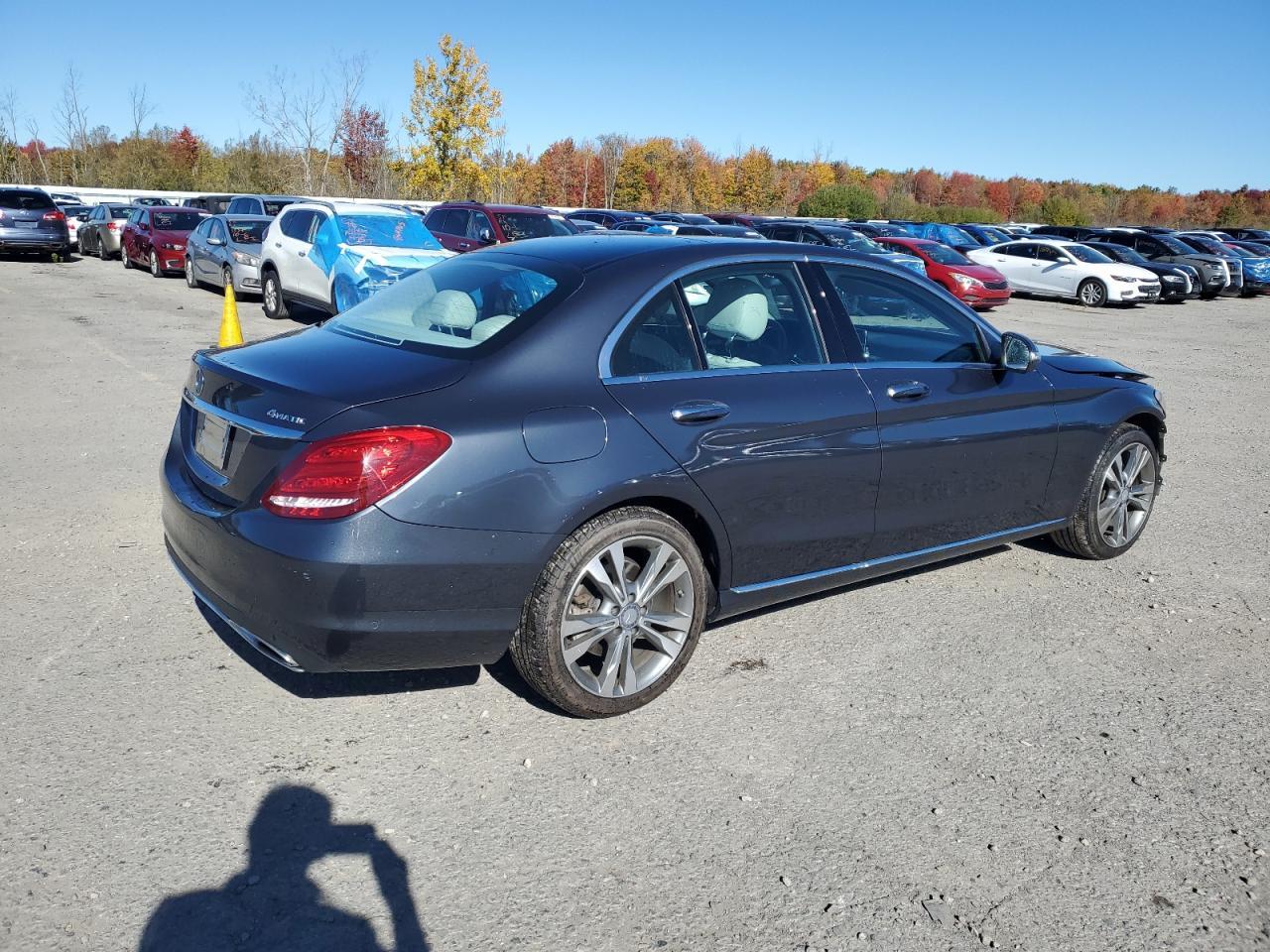 2015 Mercedes-Benz C 300 4Matic - Фото 3