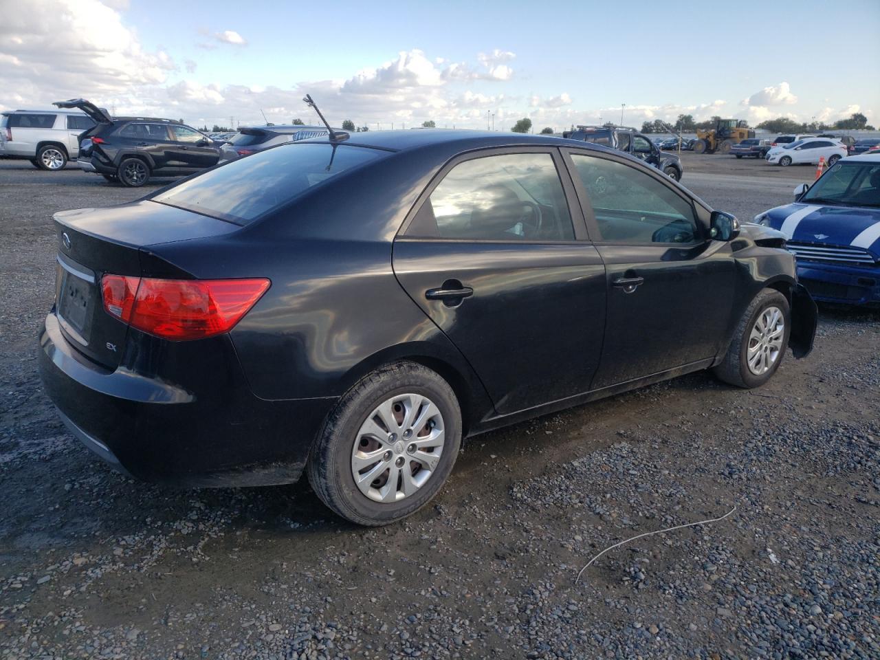 2011 Kia Forte Ex - Фото 3