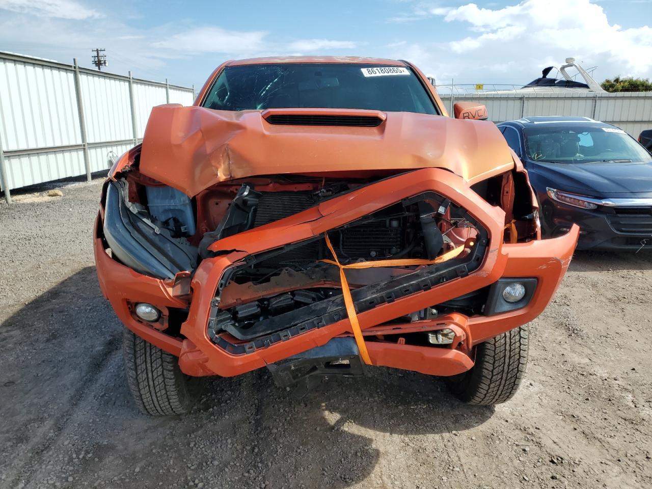 2017 Toyota Tacoma Double Cab - Фото 5