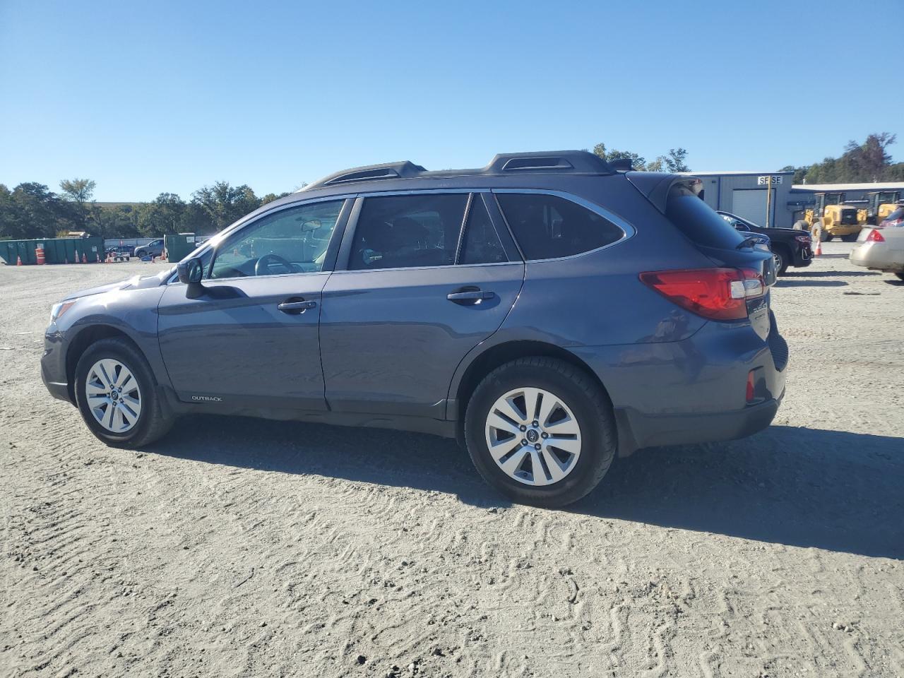 2016 Subaru Outback 2.5I Premium - Image 2